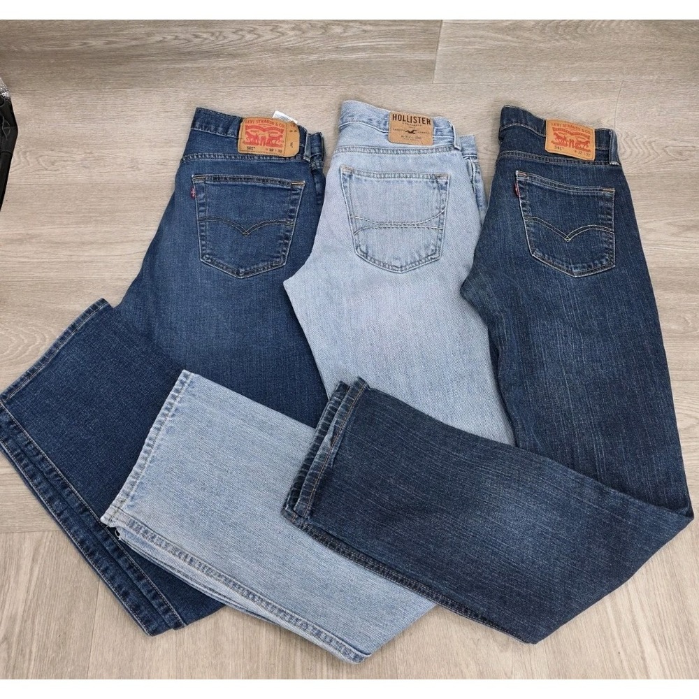 Lot of 3 Men's Jeans 2 Levi's 1 Hollister Size 32x32 Denim Pants Assorted Wash